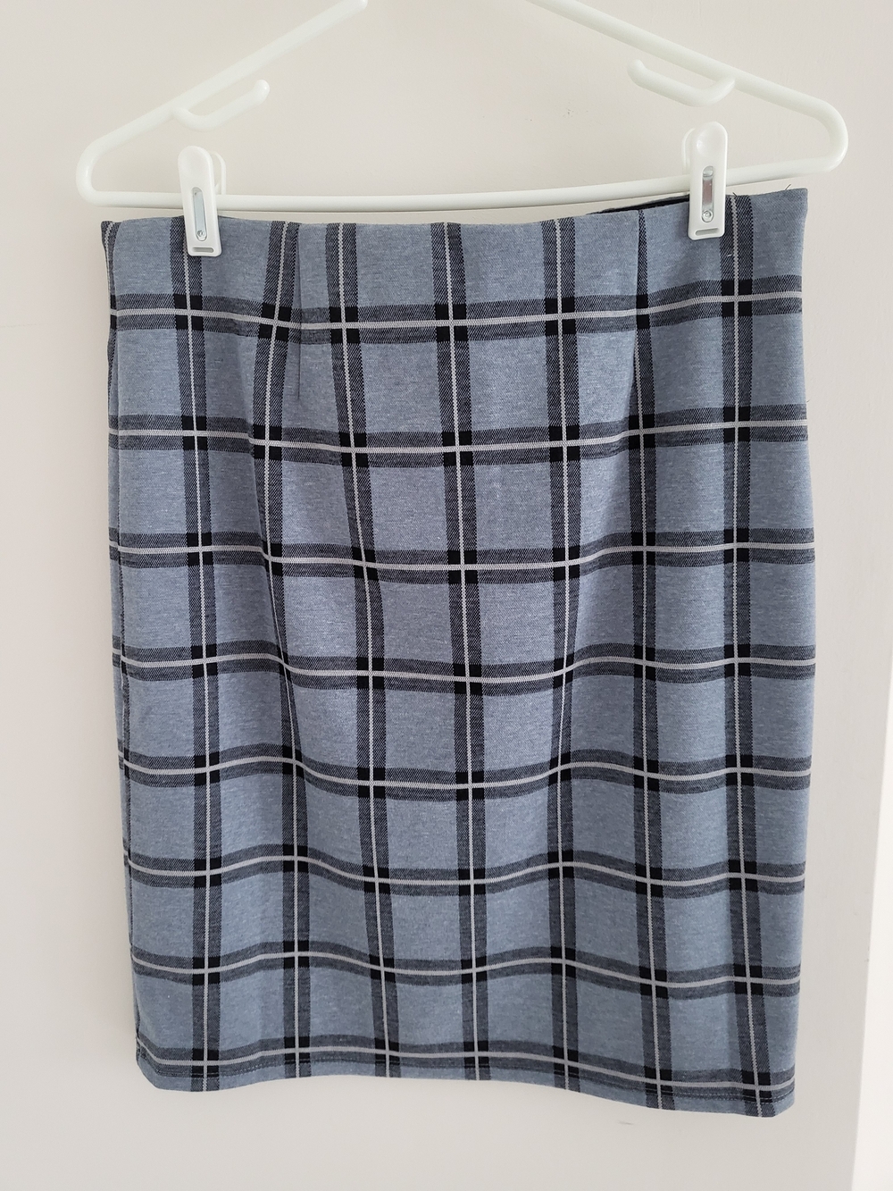LOFT Blue and Black Plaid Pencil Skirt